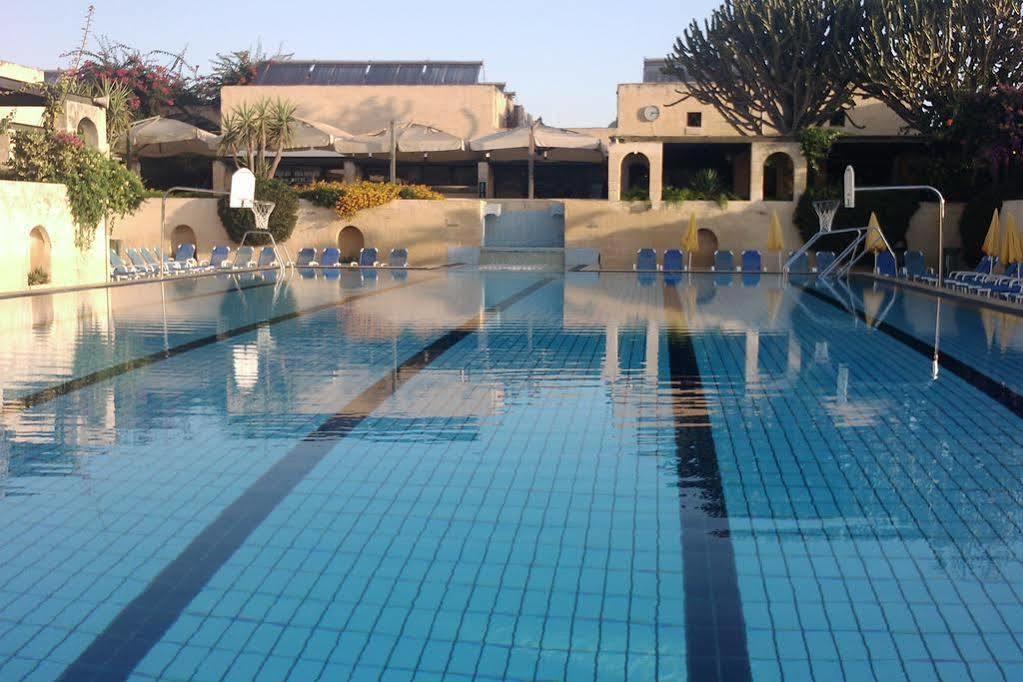 Mellieha Holiday Centre Exterior foto