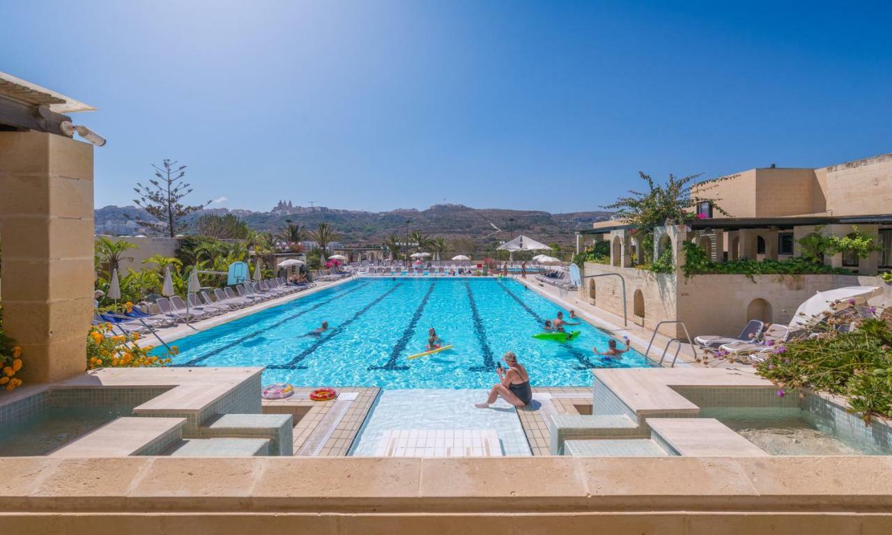 Mellieha Holiday Centre Exterior foto